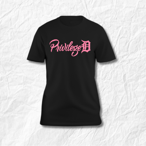 CLASSIC CREWNECK T-SHIRT