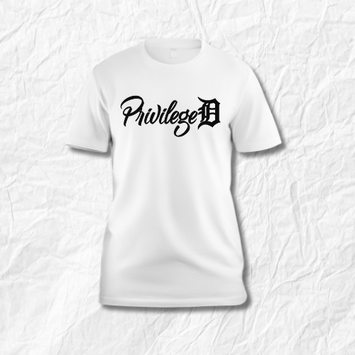 CLASSIC CREWNECK T-SHIRT